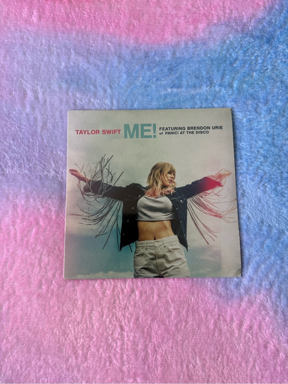 Taylor Swift: 7" ME! vinyl